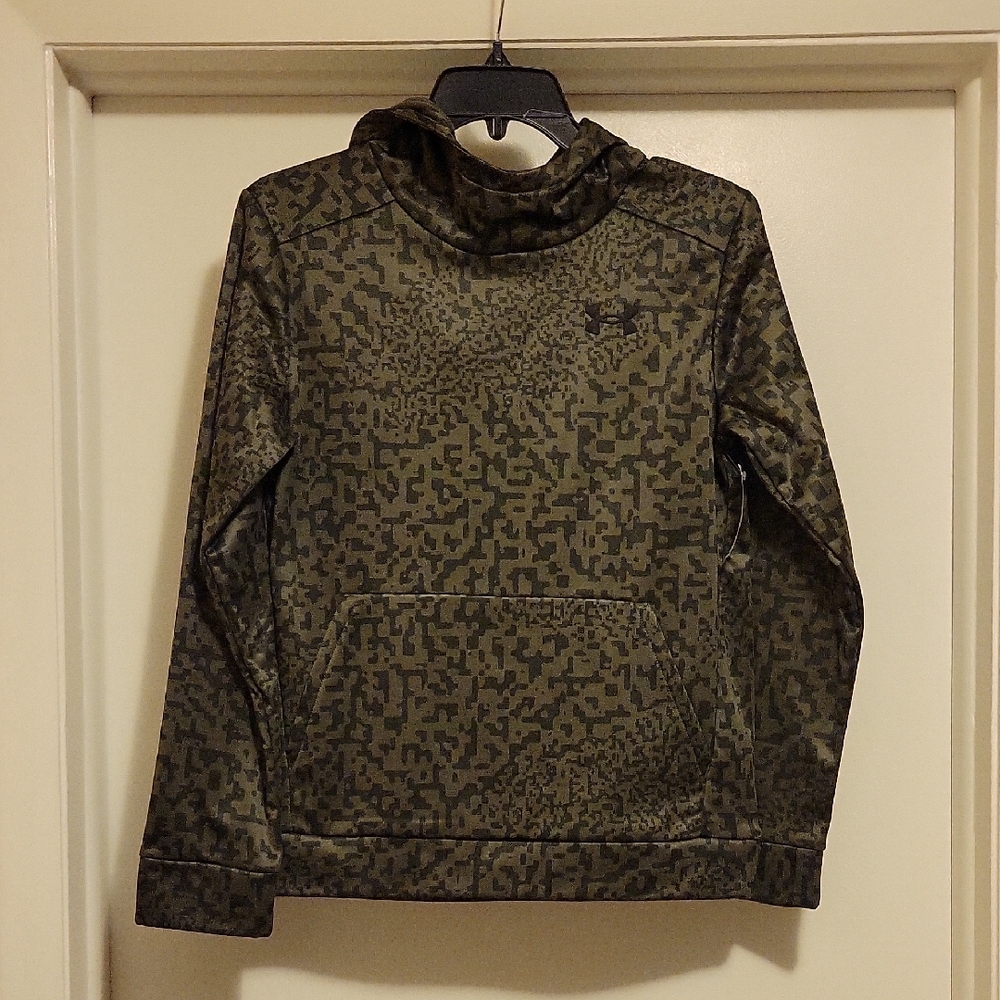 NWT: Boys Under Armour Fleece Tech Camo Print Hoodie